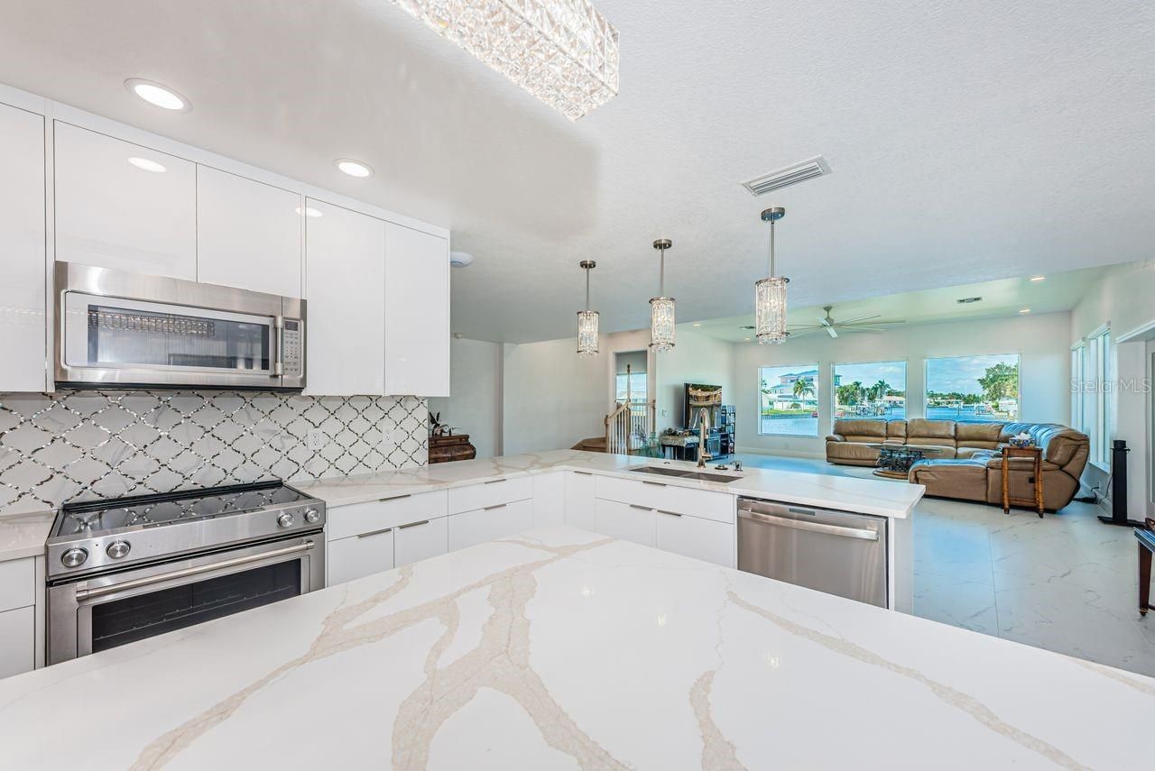 4280 13th Lane Ne, Saint Petersburg, FL 33703 Photo