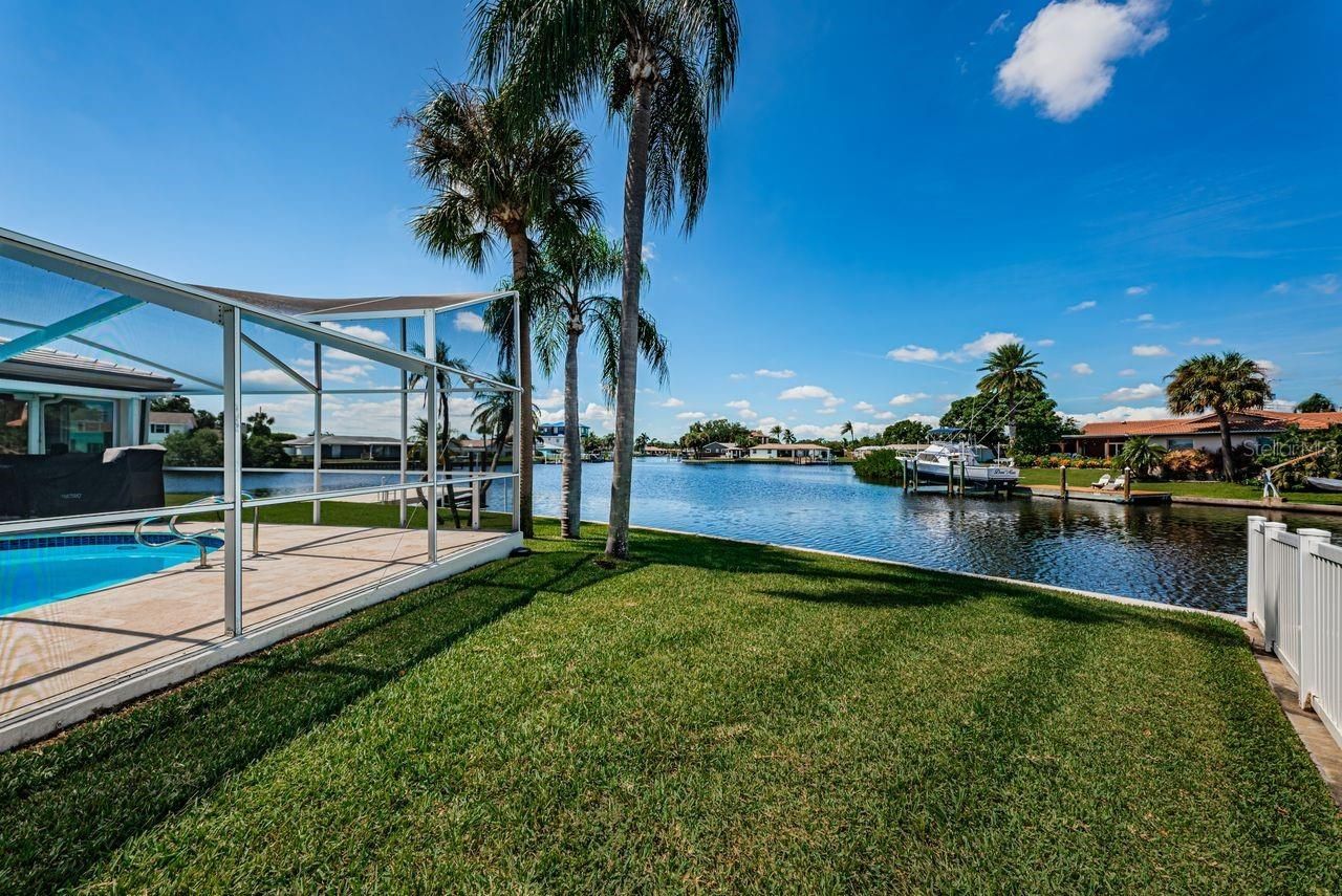 4280 13th Lane Ne, Saint Petersburg, FL 33703 Photo