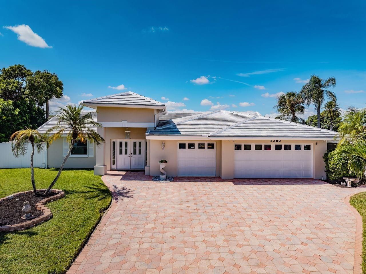 4280 13th Lane Ne, Saint Petersburg, FL 33703 Photo