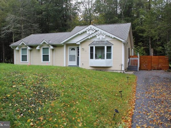 331 MOHANSIC LANE , TOBYHANNA, PA 18466