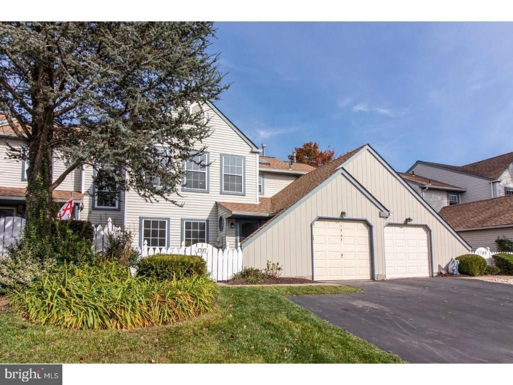 1707 MCNELIS DRIVE, SOUTHAMPTON, PA 18966
