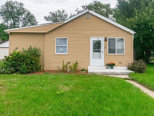 2730 9th Street , Rockford, IL 61109