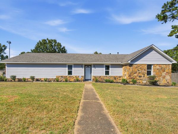 6206 KIRBY DOWNS DR, Memphis, TN 38115