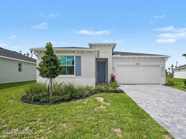 1738 Echelon Point Way NW, Palm Bay, FL 32907