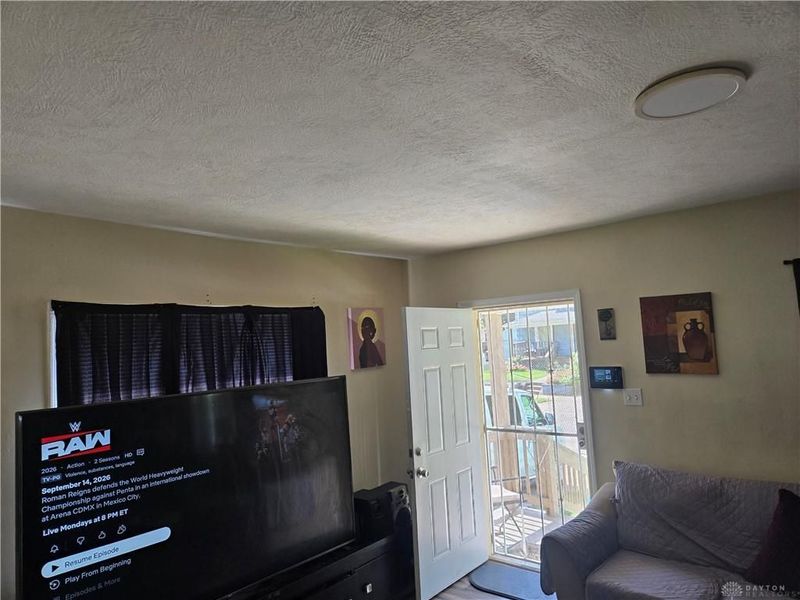 1007 Laurel, Akron, OH 44307 Photo 13