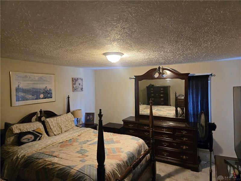 1007 Laurel, Akron, OH 44307 Photo 18