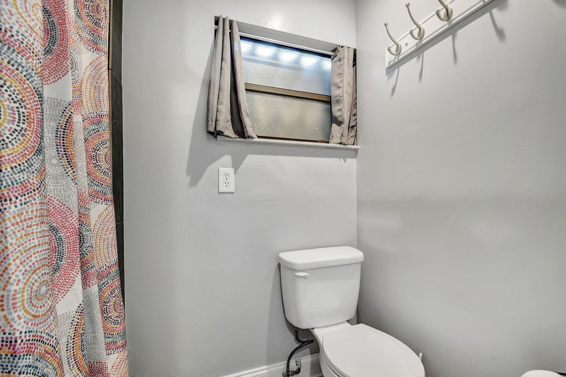 124 S Palmway, Lake Worth Beach, FL 33460 Photo