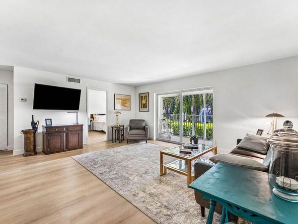 207 Tropic Isle Drive, Unit 210, Delray Beach, FL 33483