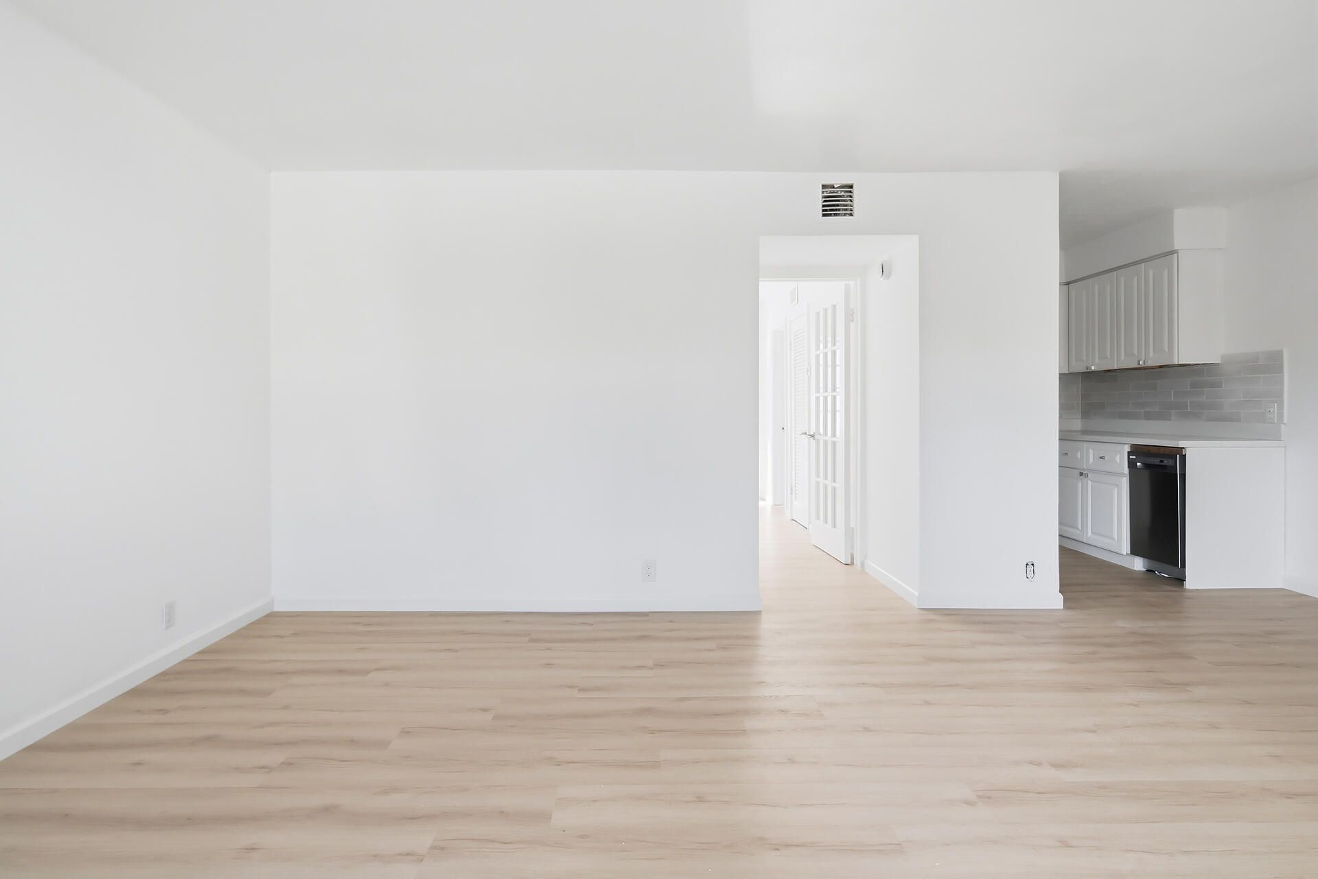 201 S Lakeside Drive, Unit 2, Lake Worth Beach, FL 33460 Photo