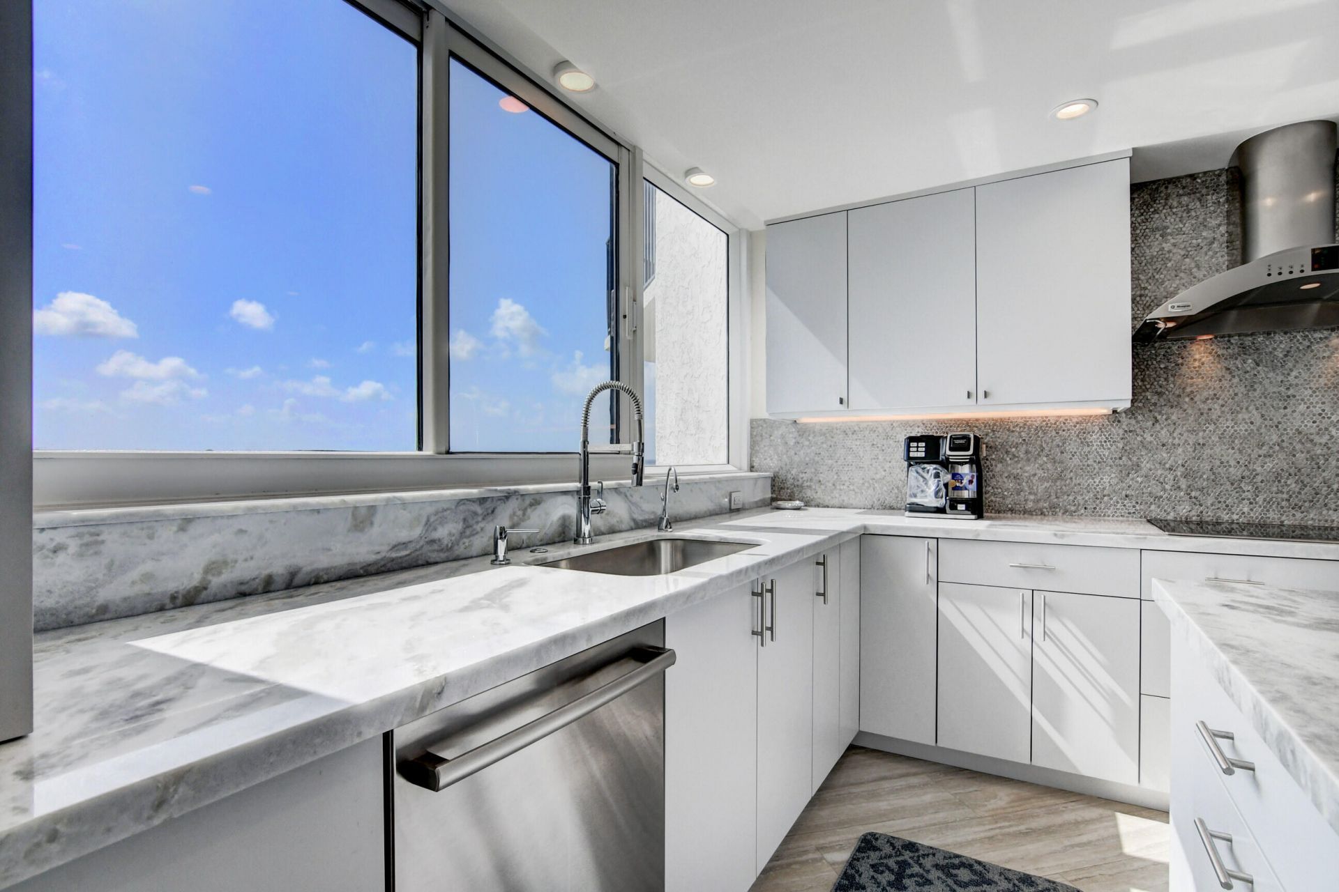2575 S Ocean Boulevard, Unit 204S, Highland Beach, FL 33487 Photo
