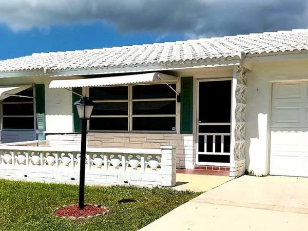 119 SW 10TH Court, Boynton Beach, FL 33426