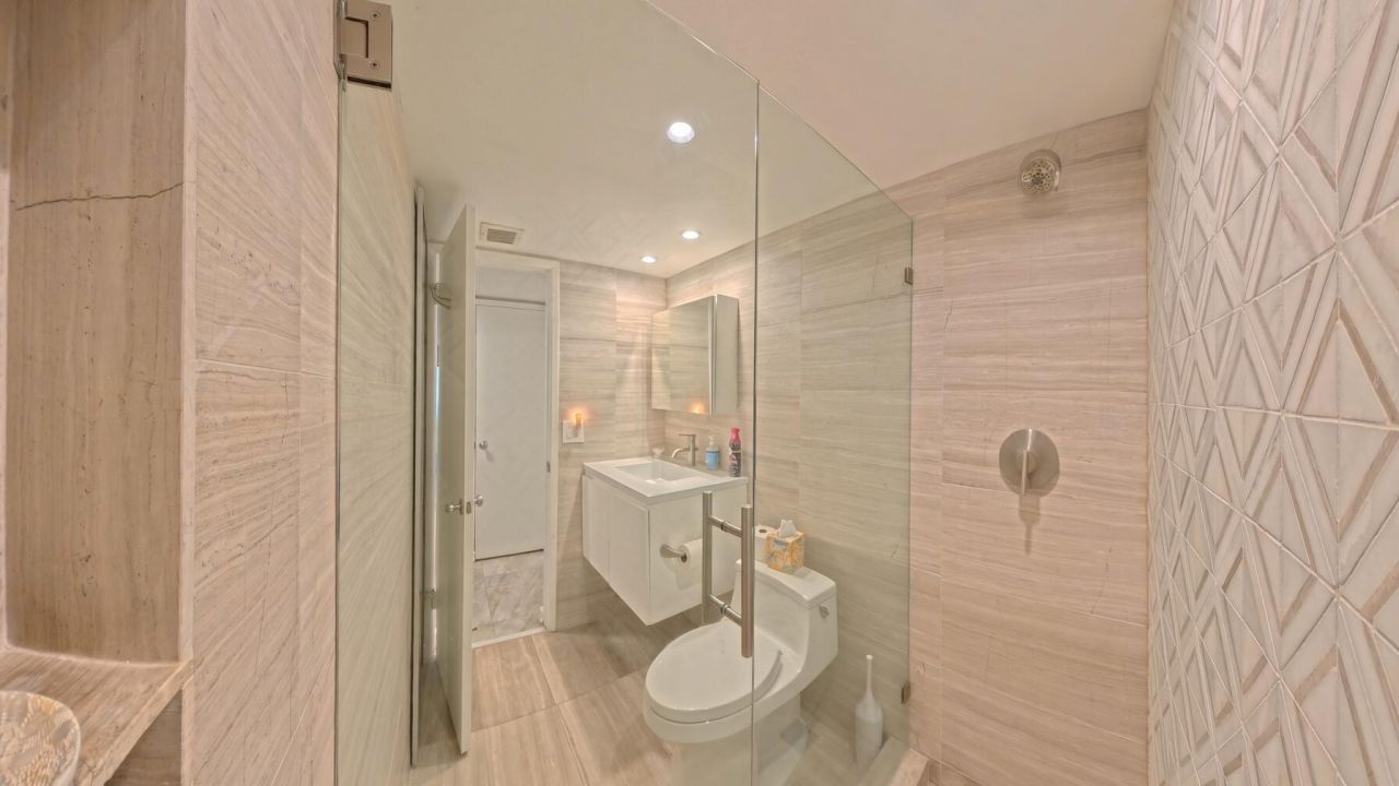 5650 Camino Del Sol, Unit 101, Boca Raton, FL 33433 Photo