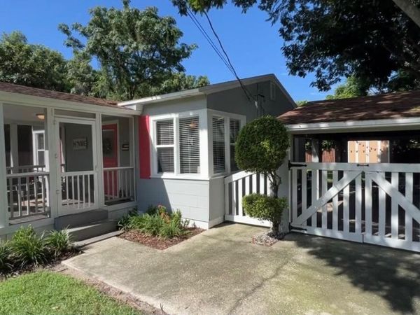 2350 MAYER Street, Orlando, FL 32806