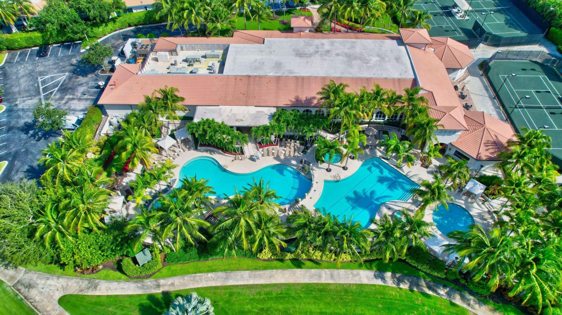 8049 Aberdeen Drive, Unit 201, Boynton Beach, FL 33472 Photo