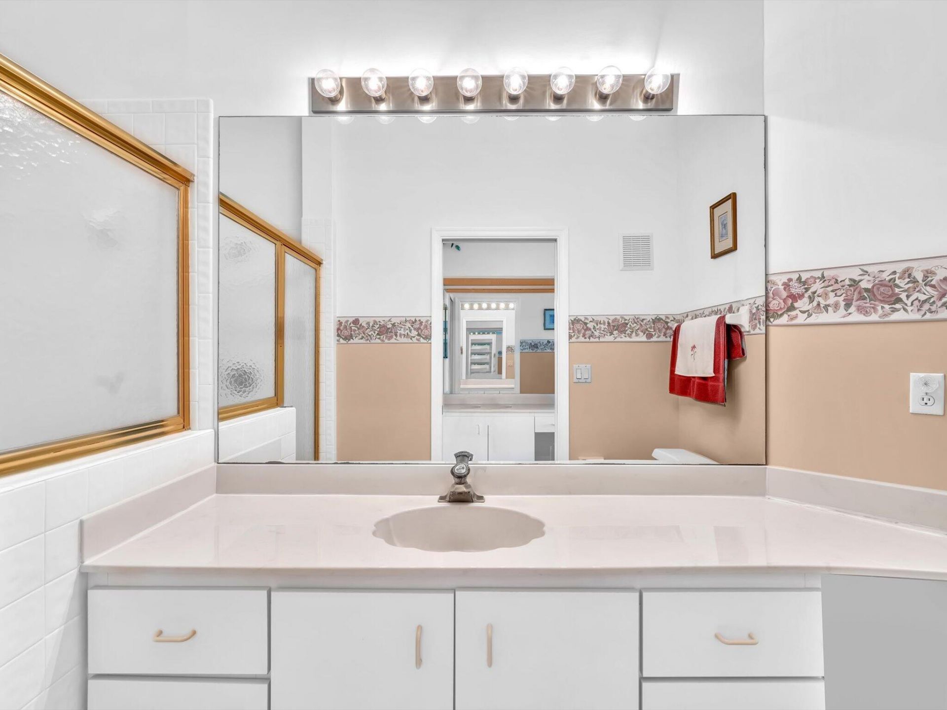 8049 Aberdeen Drive, Unit 201, Boynton Beach, FL 33472 Photo