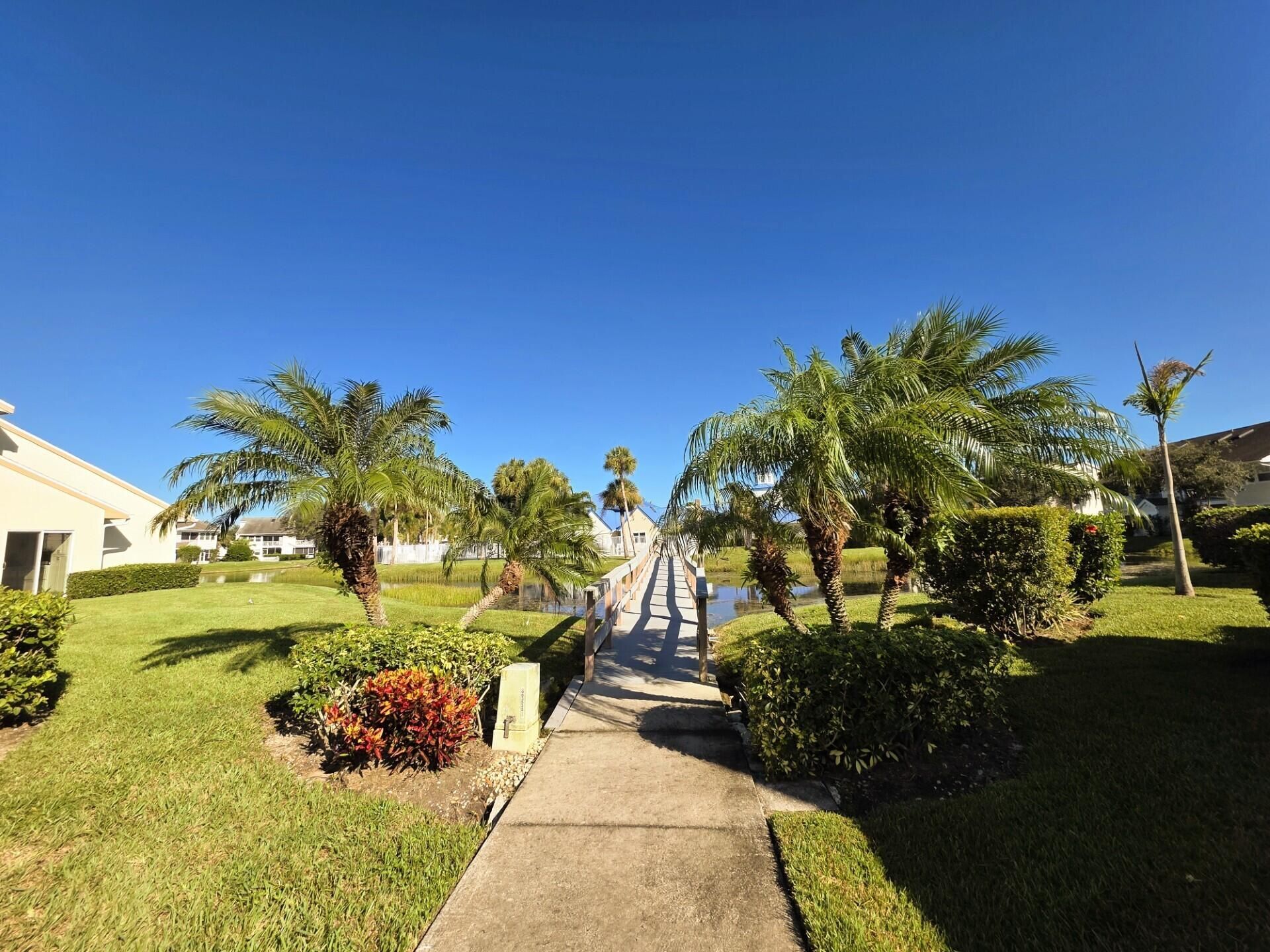 1867 Aynsley Way, Unit 2, Vero Beach, FL 32966 Photo