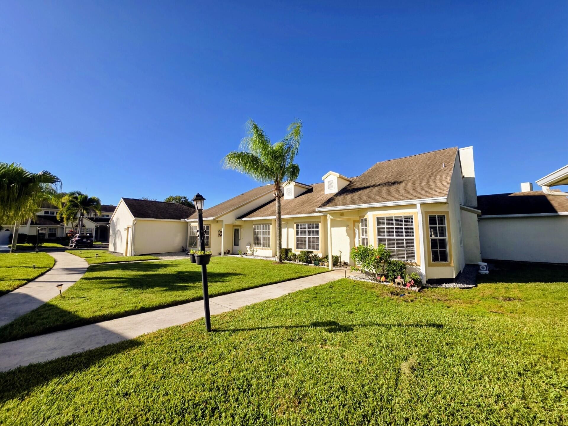 1867 Aynsley Way, Unit 2, Vero Beach, FL 32966 Photo