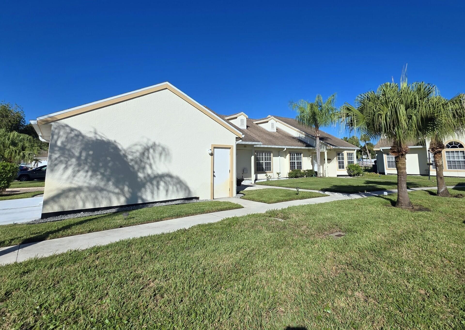 1867 Aynsley Way, Unit 2, Vero Beach, FL 32966 Photo