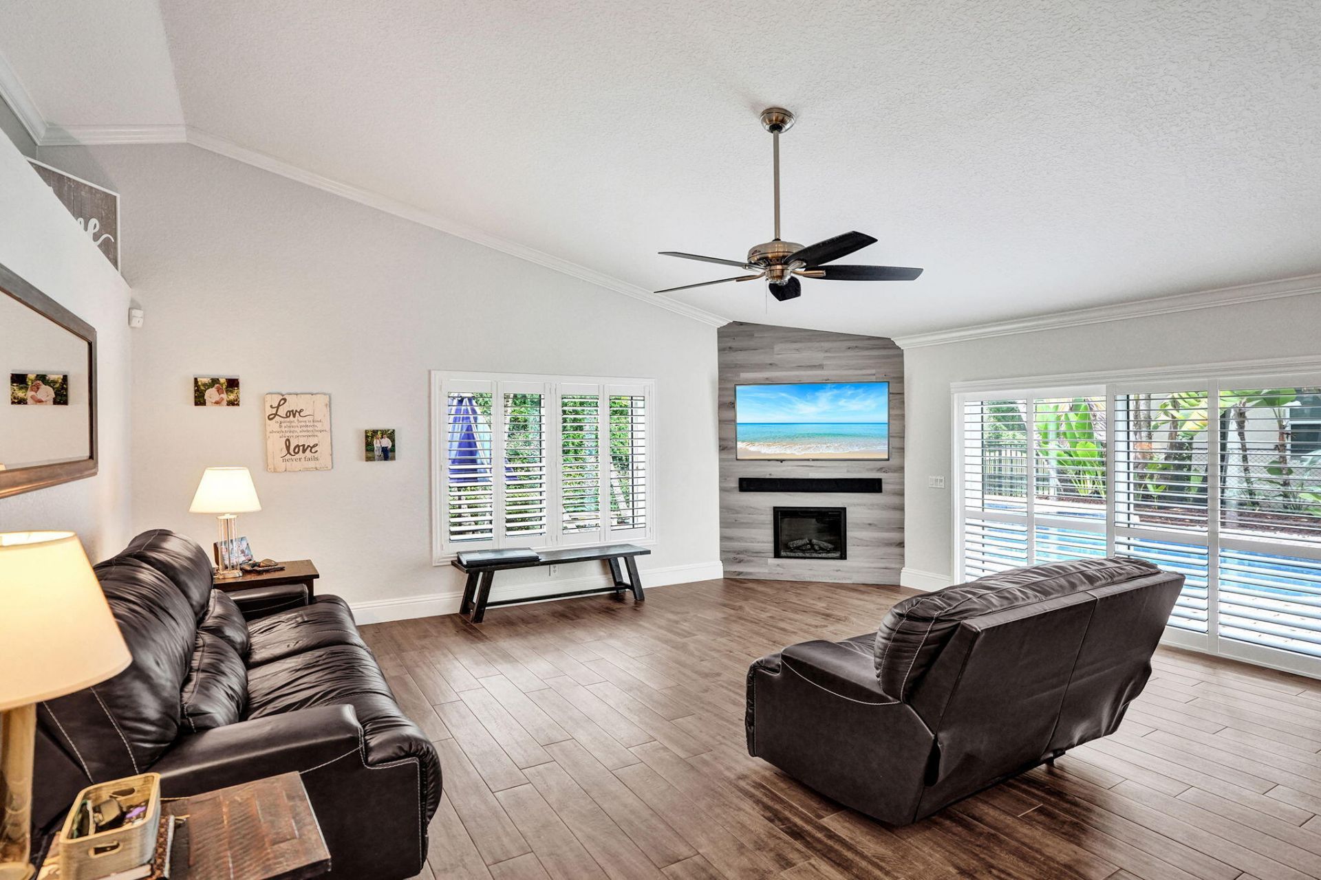 9645 E Tree Tops Court, Davie, FL 33328 Photo