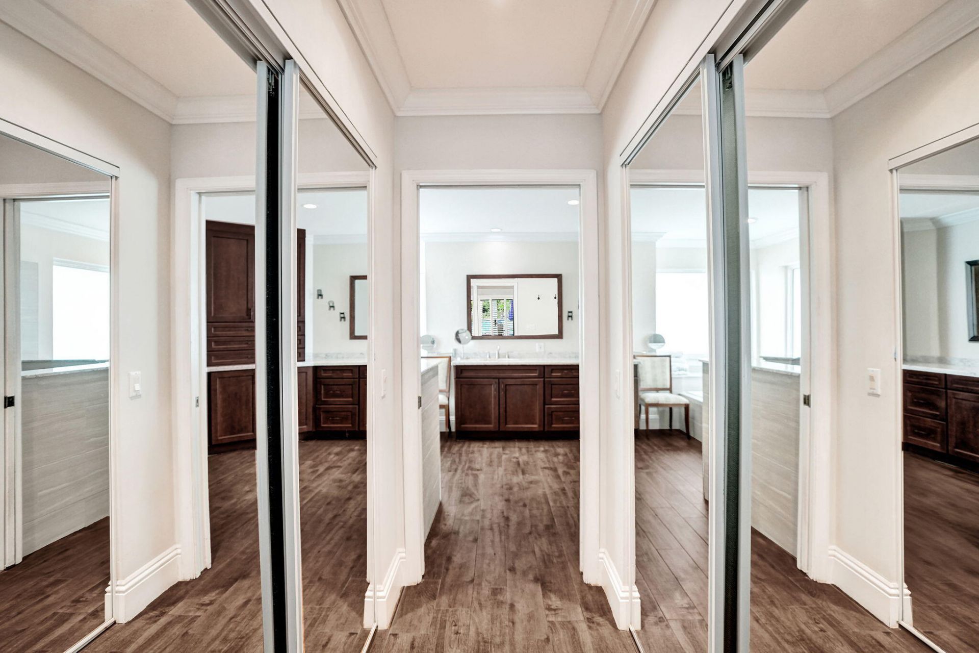 9645 E Tree Tops Court, Davie, FL 33328 Photo