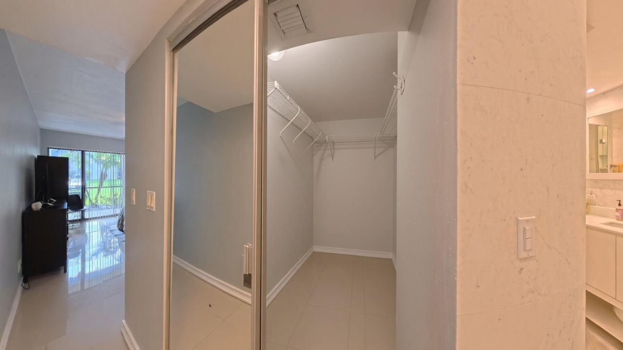 5650 Camino Del Sol, Unit 101, Boca Raton, FL 33433 Photo