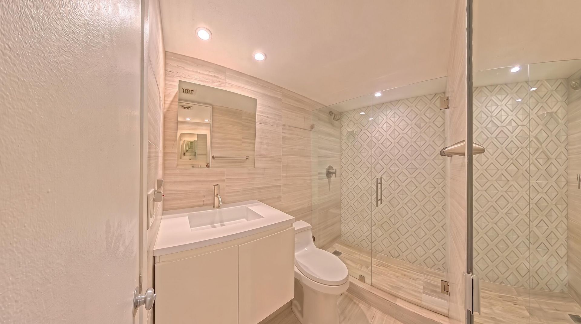 5650 Camino Del Sol, Unit 101, Boca Raton, FL 33433 Photo