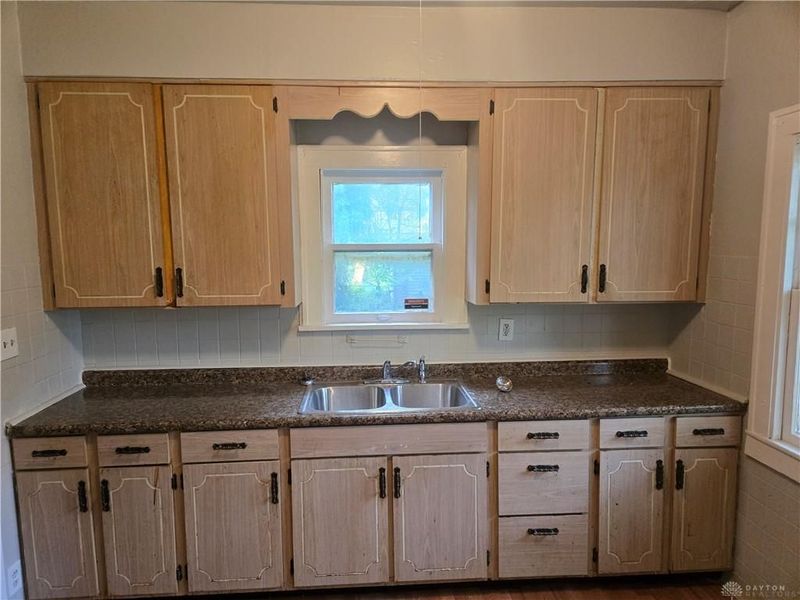 4153 136th, Cleveland, OH 44105 Photo 4