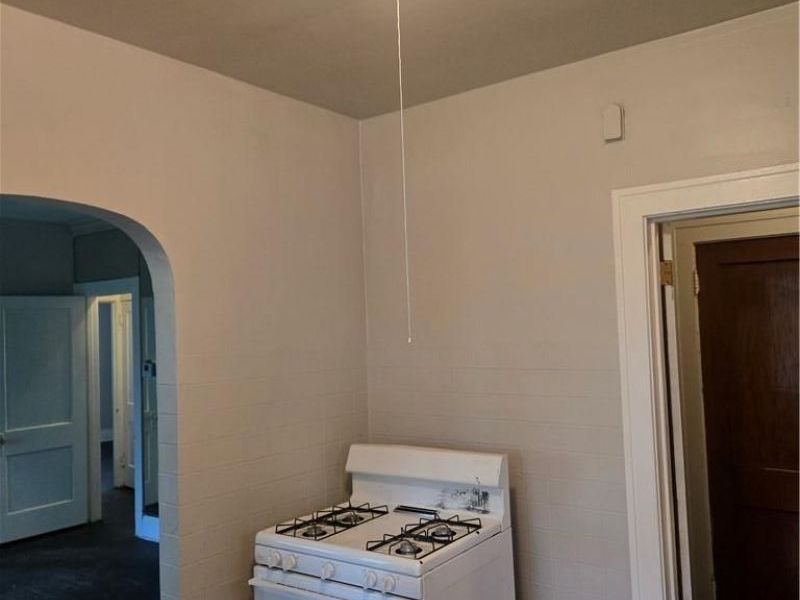 4153 136th, Cleveland, OH 44105 Photo 6