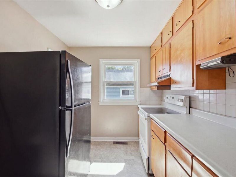 308 Birch Road , Springfield, OH 45503 Photo 10