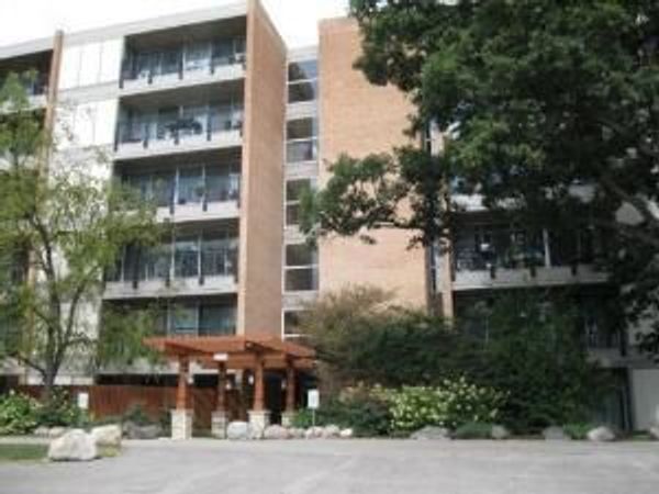 5950 Oakwood Drive, Unit 4D, Lisle, IL 60532