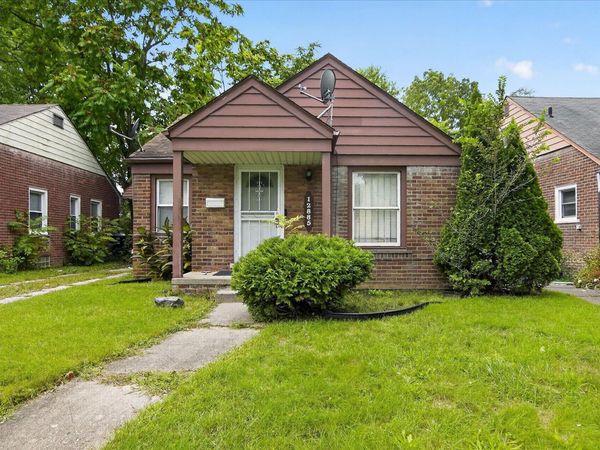 12885 Riverview Street, Detroit, MI 48223