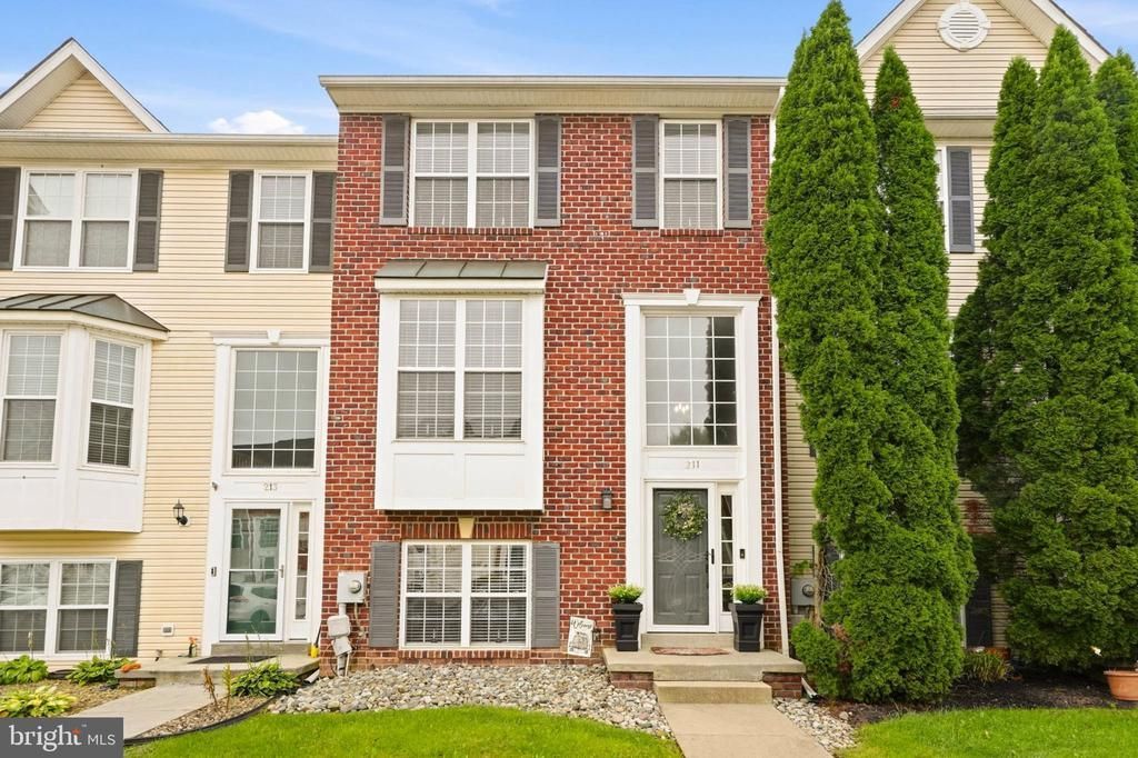 211 HARPERS WAY , FREDERICK, MD 21702