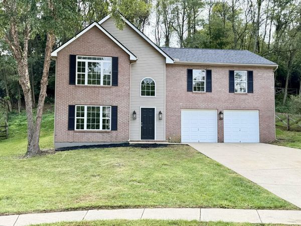 2098 Canyon Court, Hebron, KY 41048