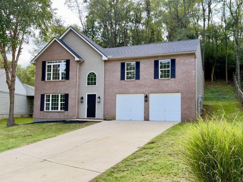 2098 Canyon Court, Hebron, KY 41048 Photo 2