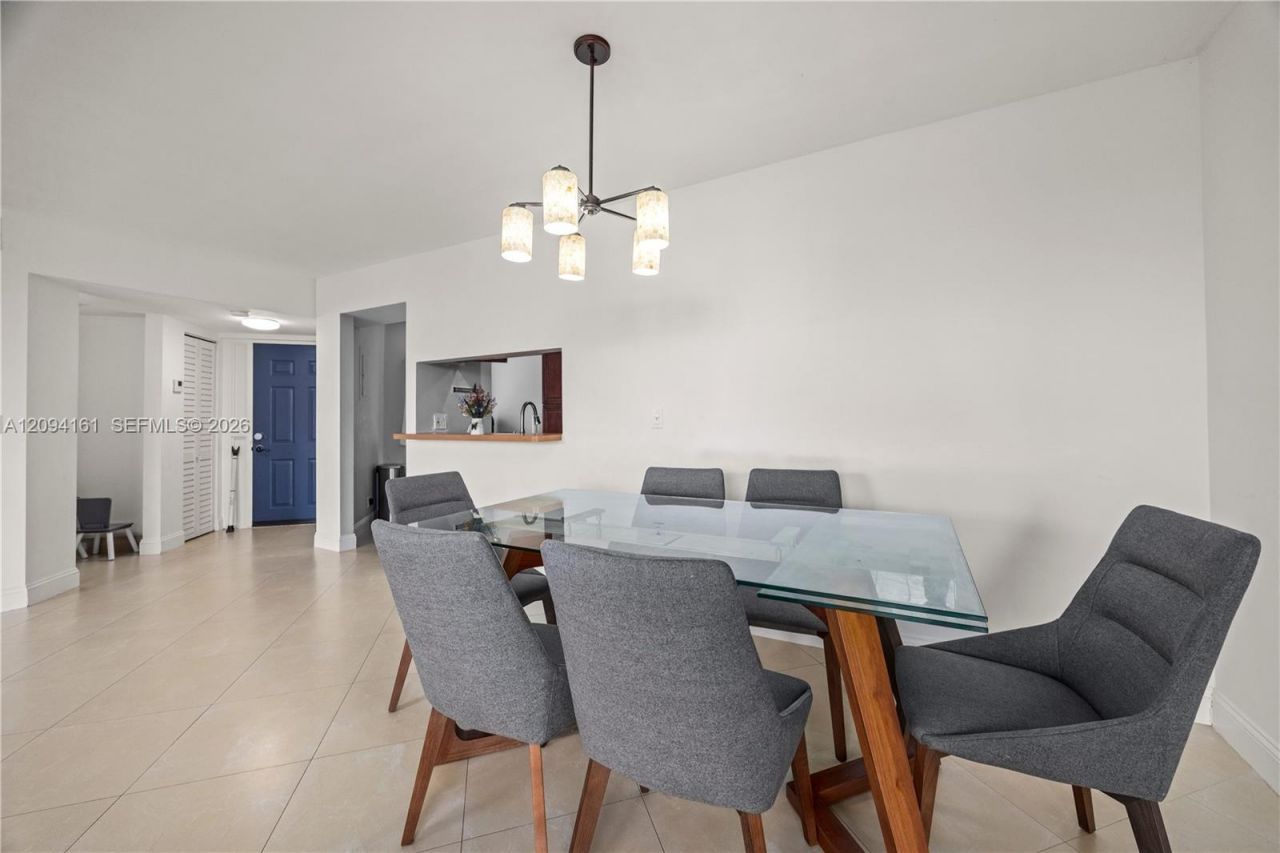 10631 NW 14th St , Unit 222, Plantation, FL 33322 Photo