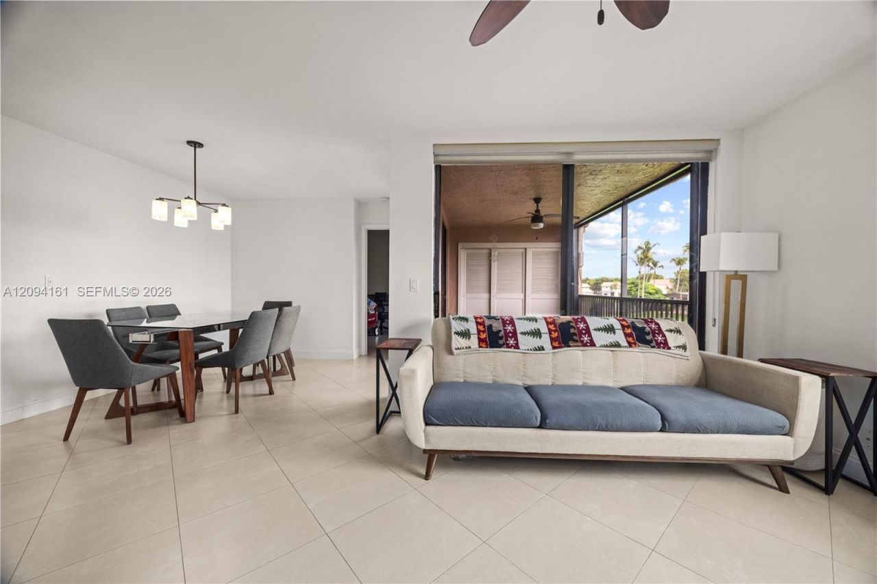 10631 NW 14th St , Unit 222, Plantation, FL 33322 Photo