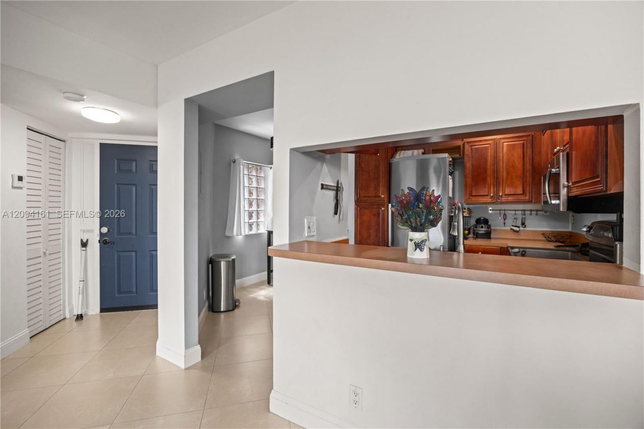 10631 NW 14th St , Unit 222, Plantation, FL 33322 Photo