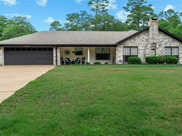 176 Woodside Lane , Holly Lake Ranch, TX 75765