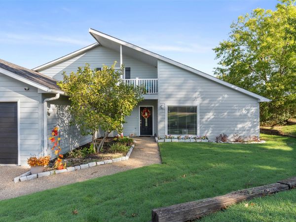 201 Clear Ridge Court, Bartlesville, OK 74006