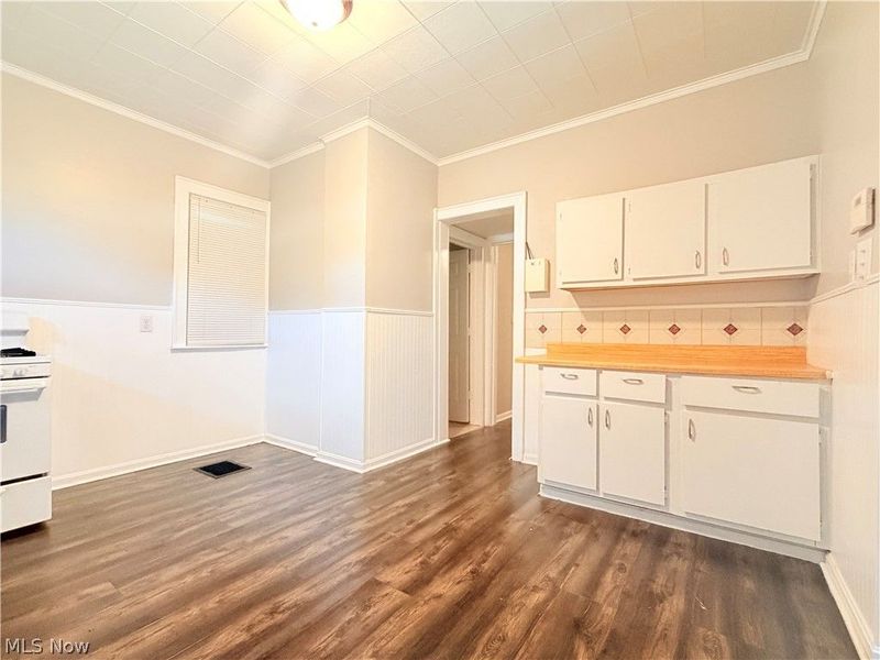 1147 Newton Street, Akron, OH 44305 Photo 13