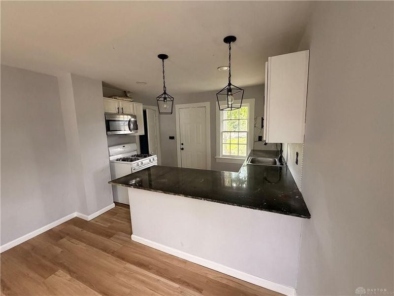 737 Leland Avenue, Dayton, OH 45402 Photo 9