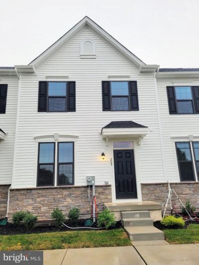 205 RIVER BIRCH WY, EXTON, PA 19341