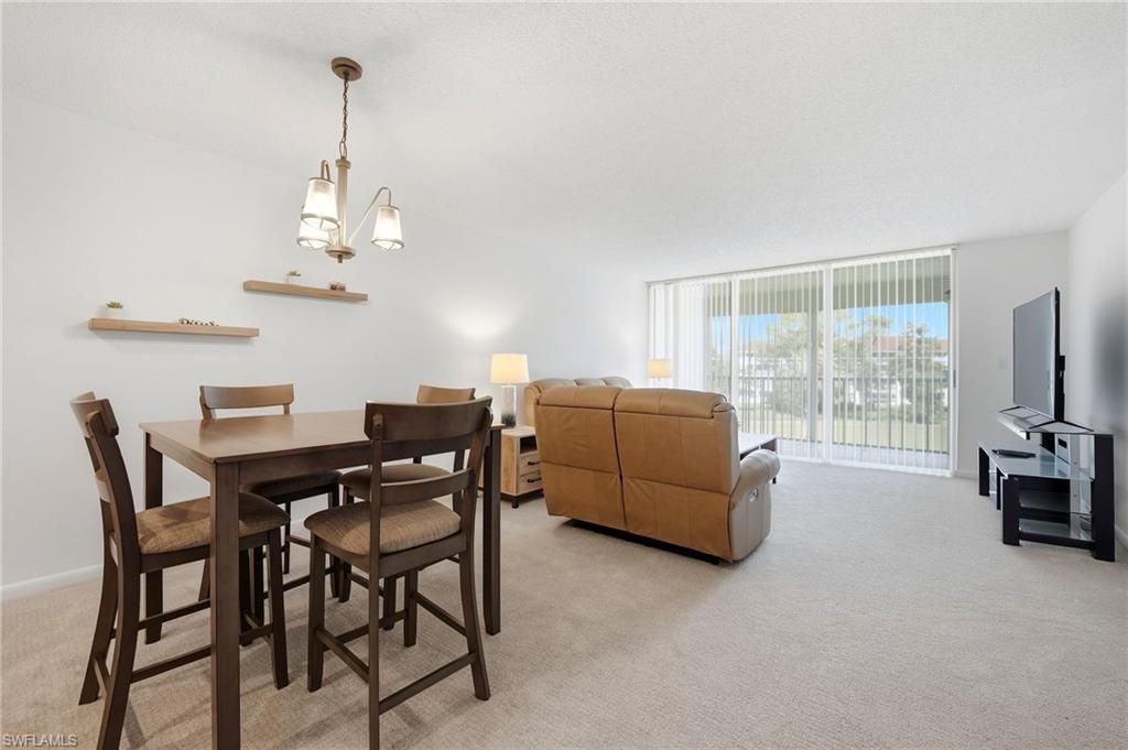 1057 Forest Lakes Dr, Unit 307, Naples, FL 34105 Photo