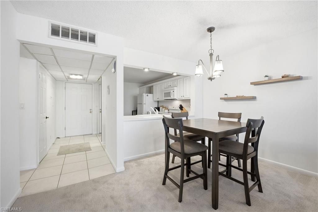 1057 Forest Lakes Dr, Unit 307, Naples, FL 34105 Photo