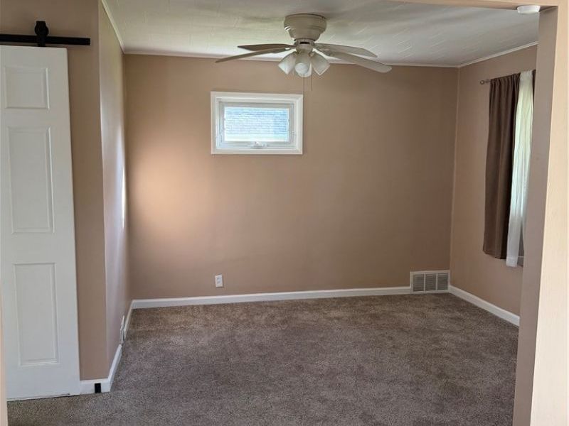 717 Mckinley Avenue, Bedford, OH 44146 Photo 6