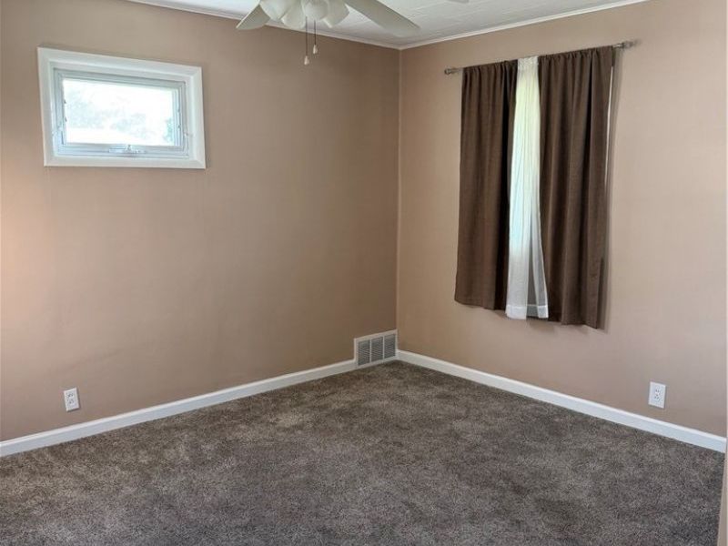 717 Mckinley Avenue, Bedford, OH 44146 Photo 7