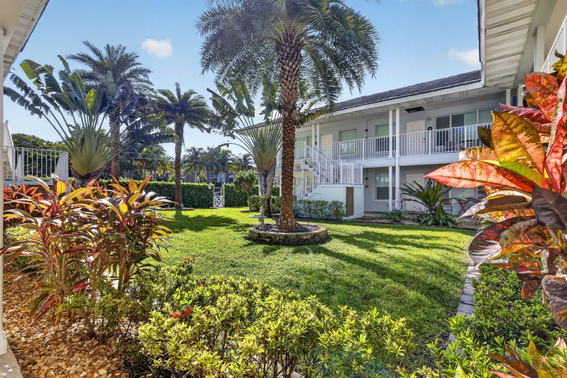 1820 S Ocean Boulevard, Unit 2J, Delray Beach, FL 33483 Photo