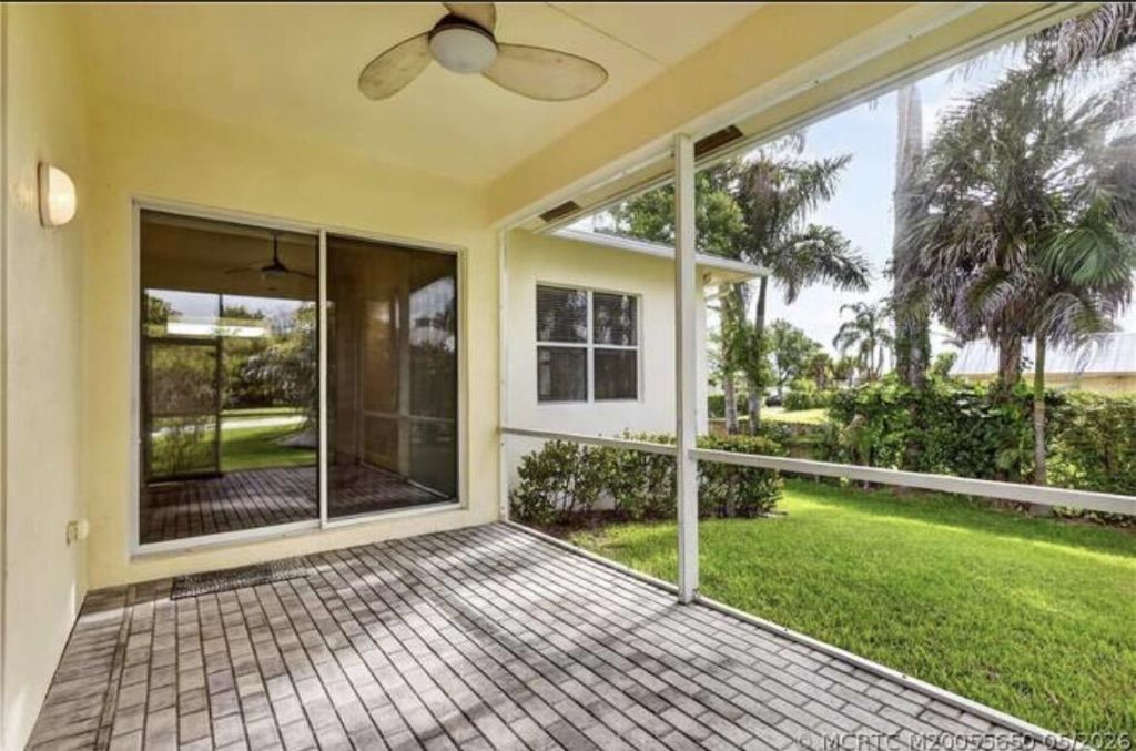 4205 Ruth Way, Sarasota, FL 34232 Photo