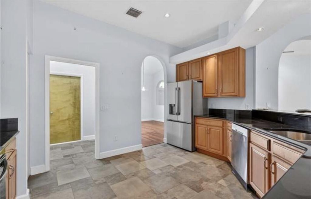 4205 Ruth Way, Sarasota, FL 34232 Photo