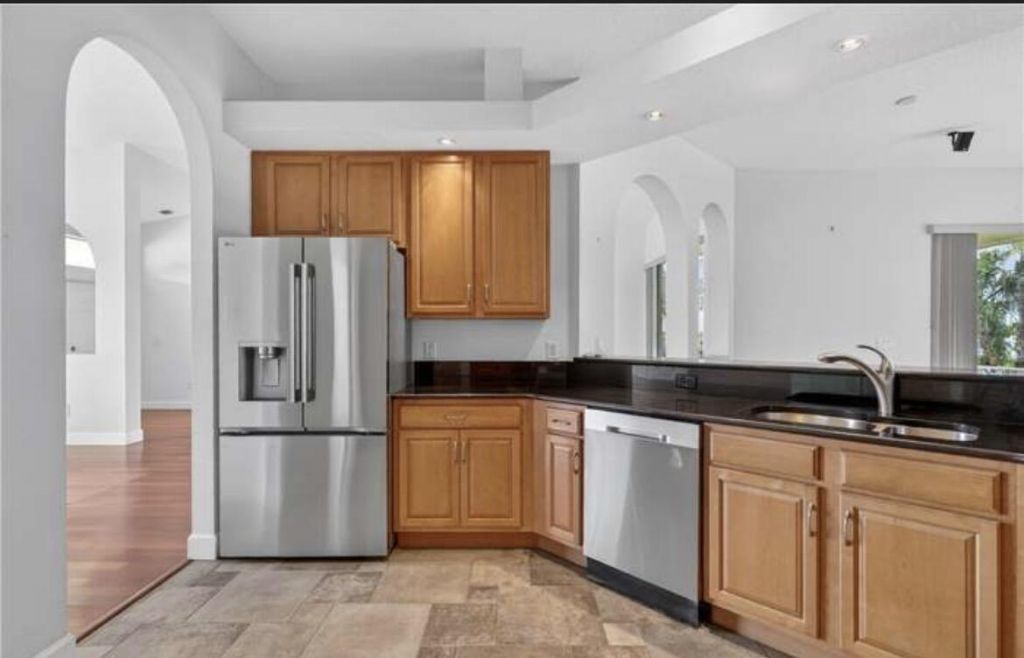 4205 Ruth Way, Sarasota, FL 34232 Photo